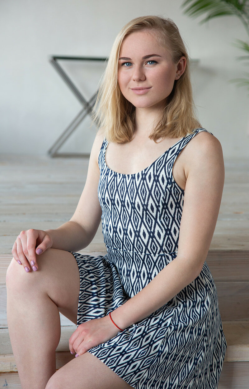 Инесса, 25 лет, 2 размер груди